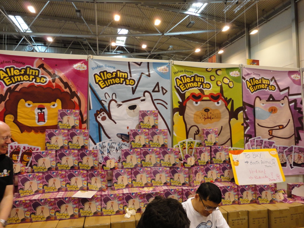 Essen 2014 Bucket King 3D Jesta ThaRogue